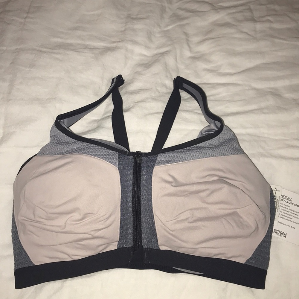 Victoria’s Secret sport bra